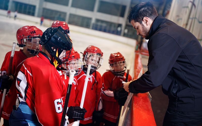tactics coach in game hockey in ice matches